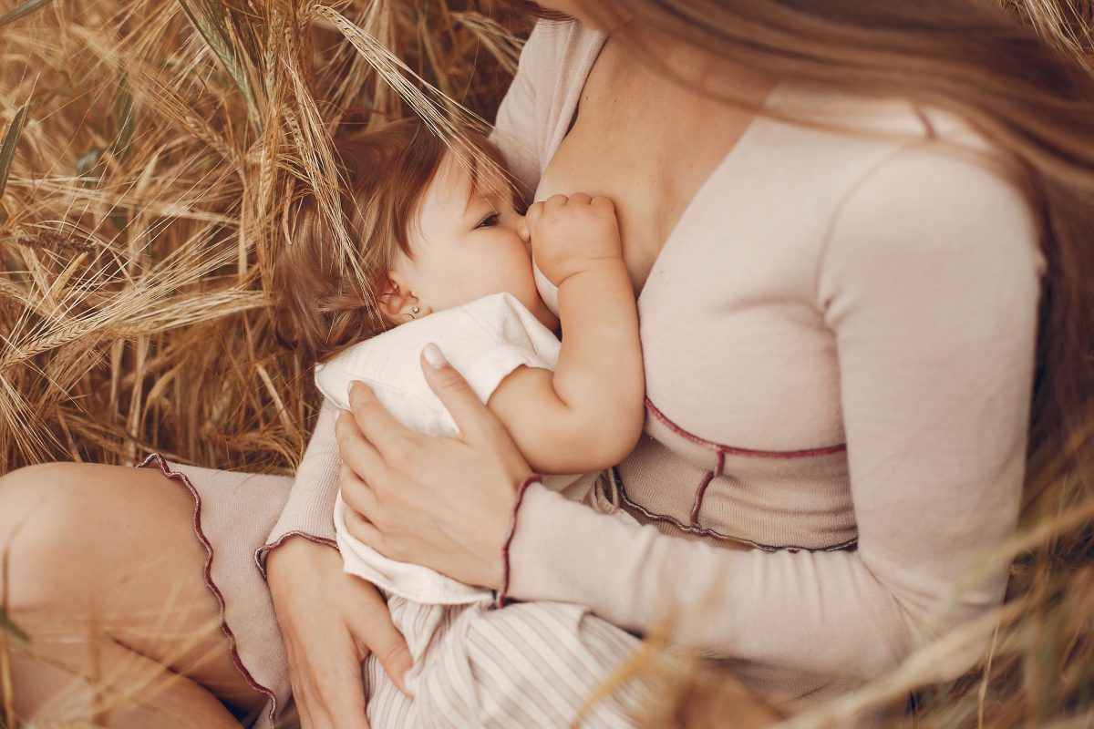 Top tips on breastfeeding for your new baby
